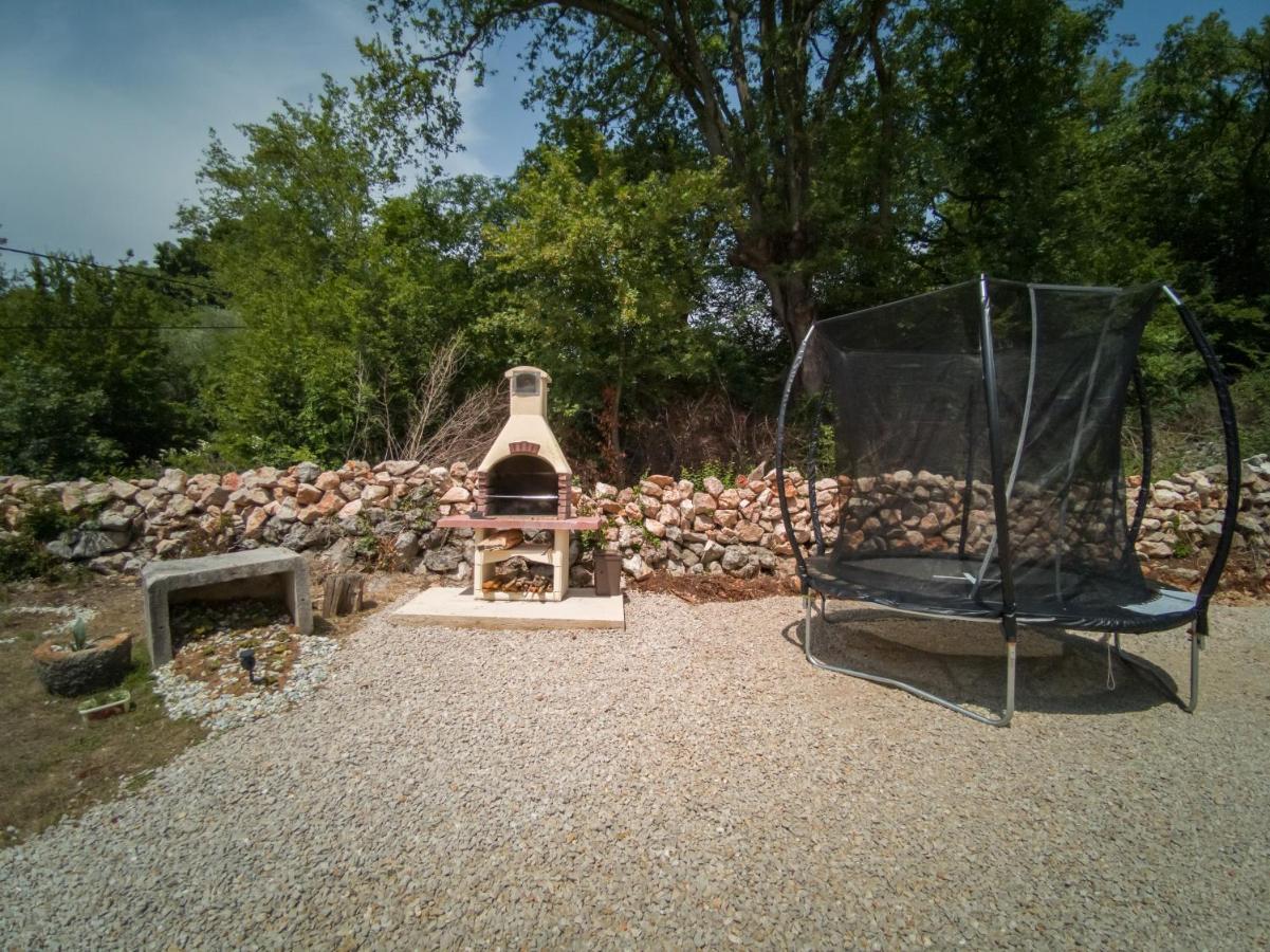Holiday House Tos-Vila With Heated Pool Vrbnik Exterior photo